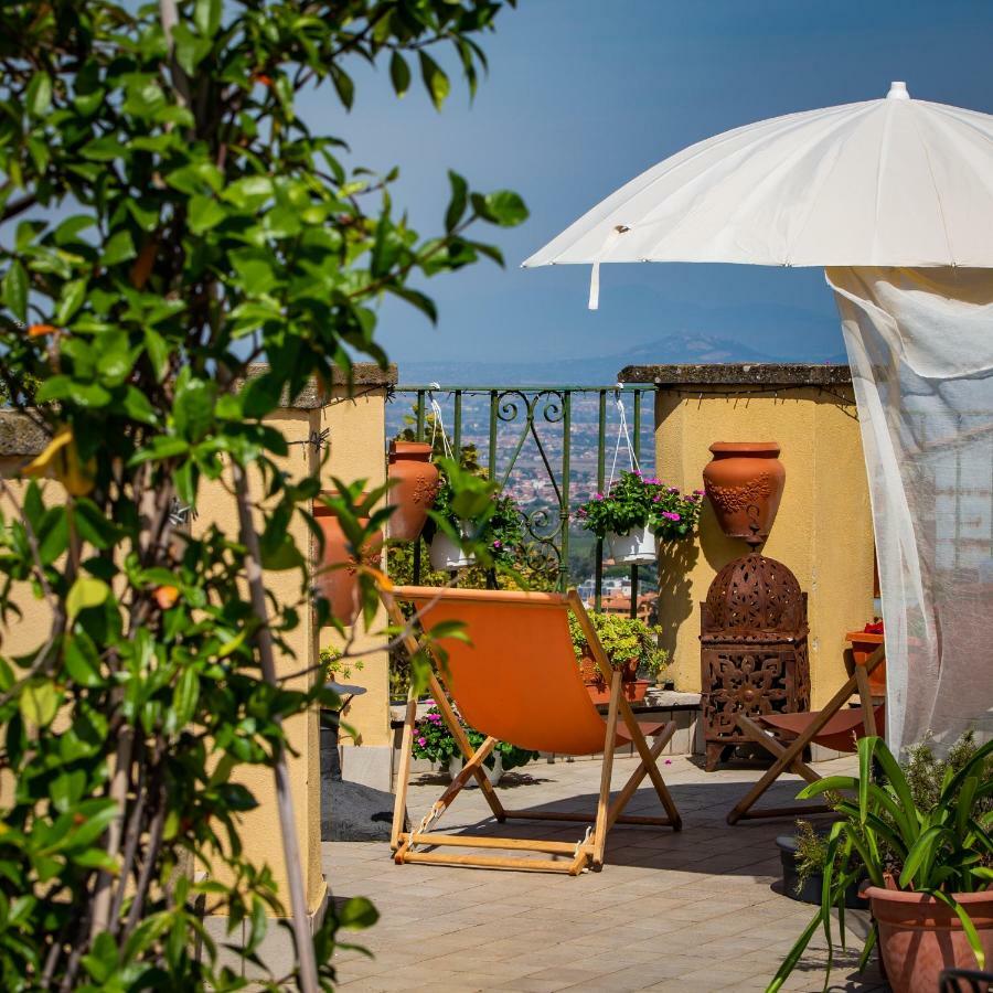 B&B Buonfiglio Cicconcelli - Terrazza Panoramica フラスカティ エクステリア 写真