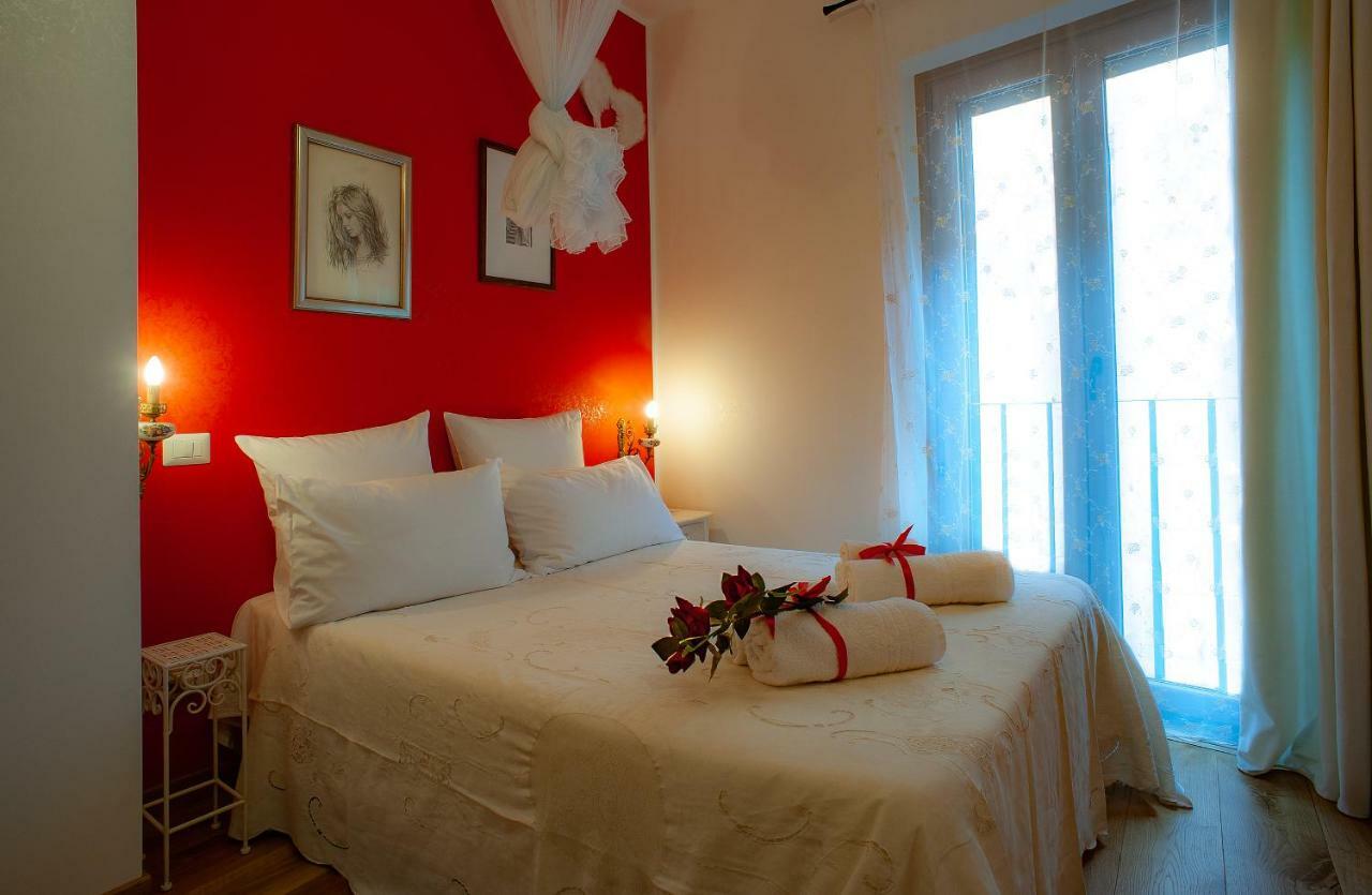 B&B Buonfiglio Cicconcelli - Terrazza Panoramica フラスカティ エクステリア 写真